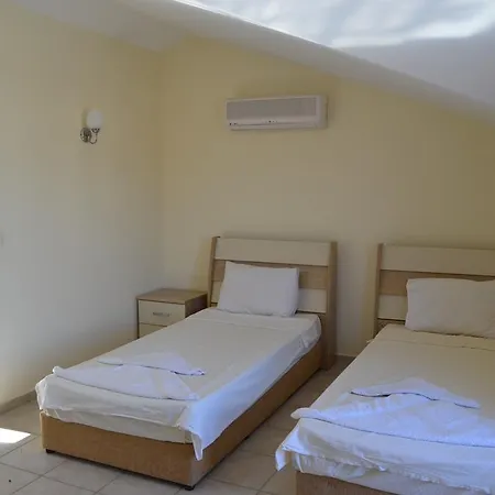 Villa Lissa Links 11